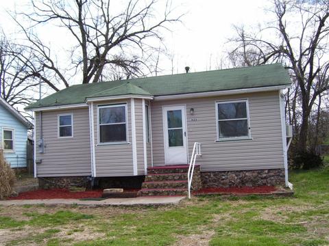 623 Baxter St, Neosho, MO 64850 photo 1