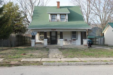 327 E 4th St, Mountain Grove, MO 65711 photo 1