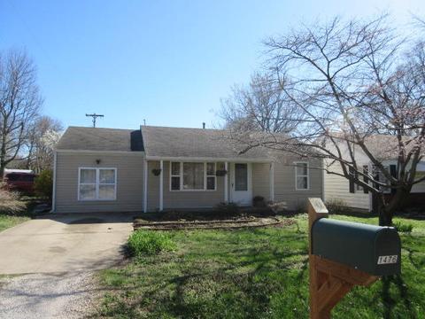 1476 E Whiteside St, Springfield, MO 65804 photo 1