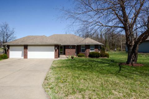 402 Primrose Ln, Monett, MO 65708 photo 1