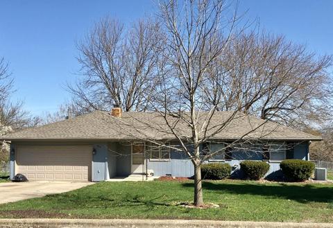 917 Smith Ave, Marshfield, MO 65706 photo 1