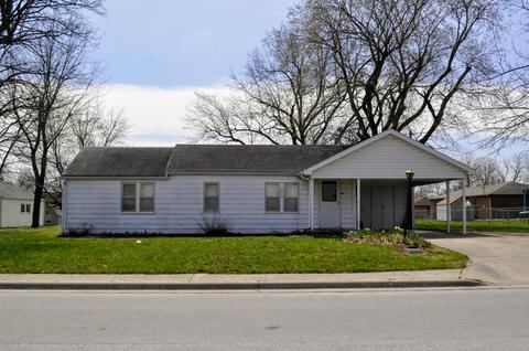 1310 E Division, Bolivar, MO 65613 photo 1