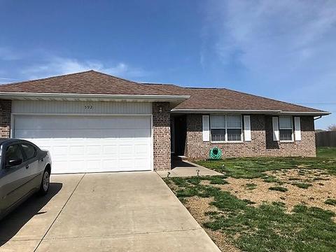 592 N Jester Ave, Republic, MO 65738 photo 1