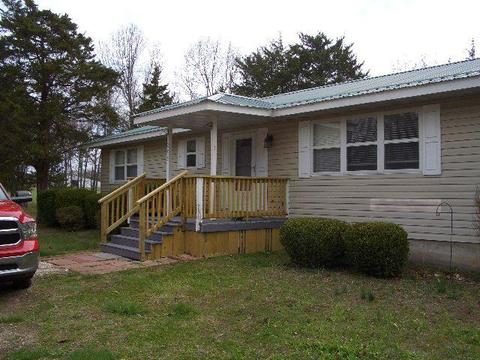 285 Tanglewood Dr, Marshfield, MO 65706 photo 1