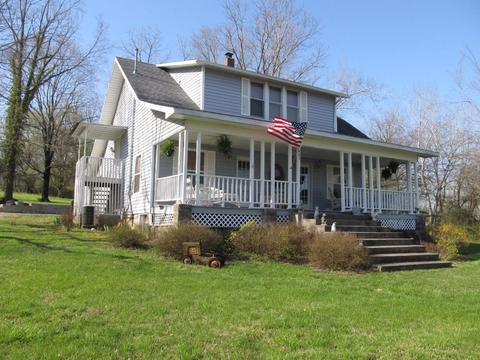 603 E Washington Ave, Ava, MO 65608 photo 1