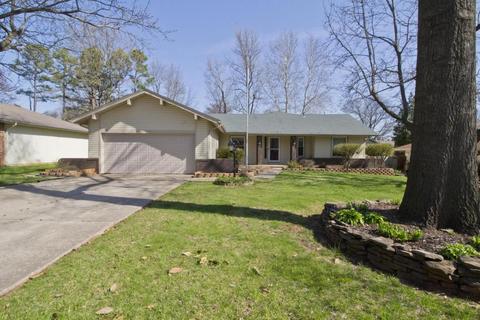 1755 E Cardinal St, Springfield, MO 65804 photo 1