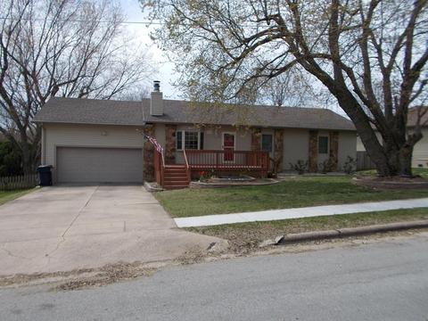 1938 E Stoneridge Dr, Springfield, MO 65803 photo 1