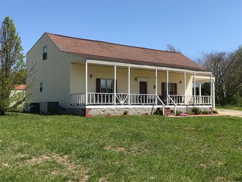 304 Webb St, Mountain View, MO 65548 photo 1