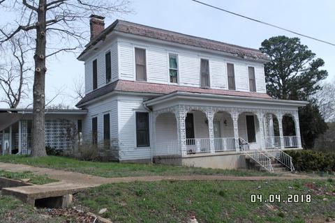 328 Chestnut St, Thayer, MO 65791 photo 1