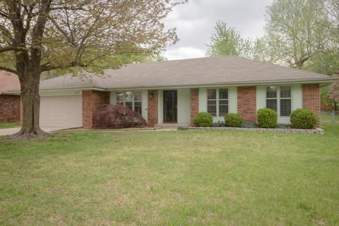 3254 S Roanoke Ave, Springfield, MO 65807 photo 1