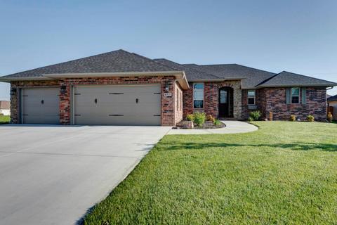 455 E Lombardy Dr, Republic, MO 65738 photo 2