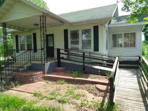 712 N Maple, Buffalo, MO 65622 photo 1