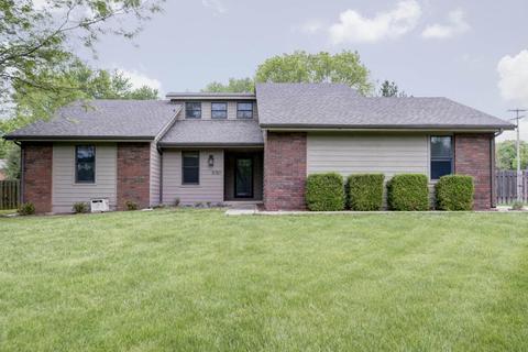 5757 E Bennett St, Springfield, MO 65809 photo 1