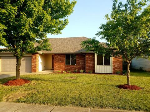 5572 W Lombard St, Springfield, MO 65802 photo 1