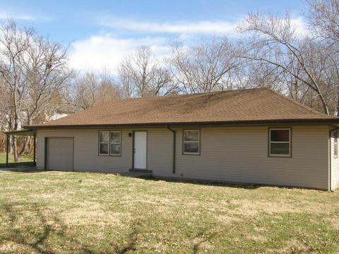 16 Hillside Dr, Nixa, MO 65714 photo 1