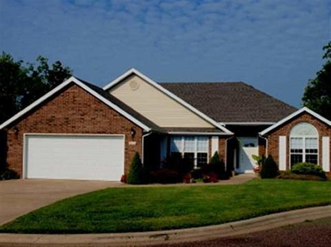 1204 Autumn Ct, Monett, MO 65708 photo 1