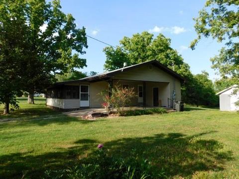 265 Highschool Dr, Gainesville, MO 65655 photo 1