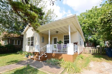 2006 N Travis Ave, Springfield, MO 65803 photo 1