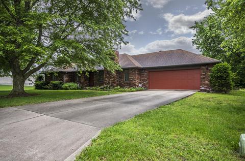 302 Downing St, Nixa, MO 65714 photo 1