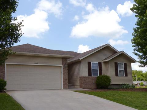 5217 S Lewis St, Battlefield, MO 65619 photo 1