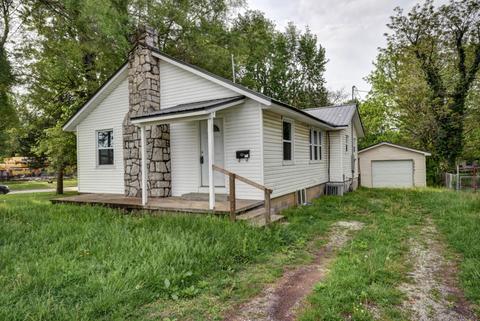 1504 W Division St, Springfield, MO 65802 photo 1
