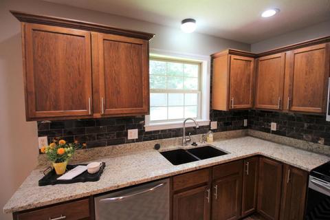 1211 W Robin St, Ozark, MO 65721 photo 9