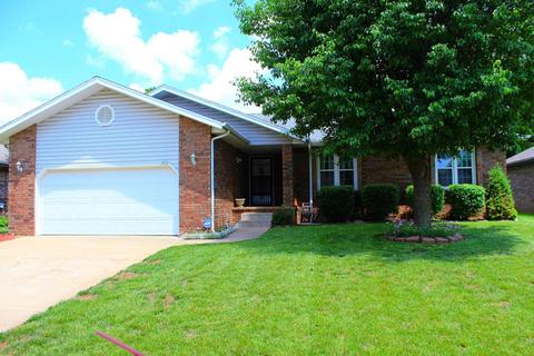 1453 W Whiteside St, Springfield, MO 65807 photo 1