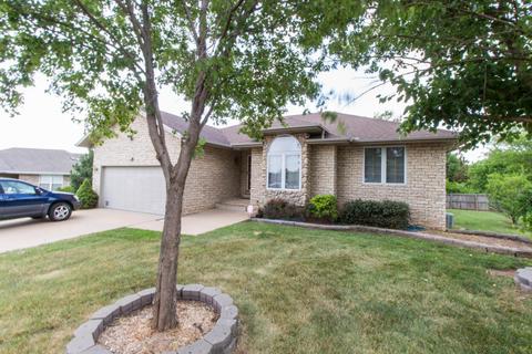3201 S Clifton Ave, Springfield, MO 65807 photo 1