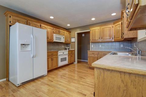 3306 S Brunswick Ave, Springfield, MO 65809 photo 10