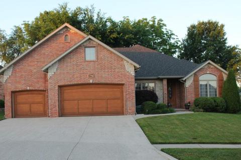 3798 W Olivia St, Springfield, MO 65810 photo 1