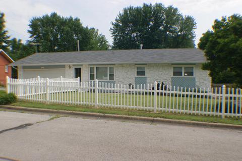 916 E Villa Marie St, Springfield, MO 65803 photo 1