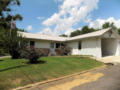 614 Myrtle St, Monett, MO 65708 photo 1
