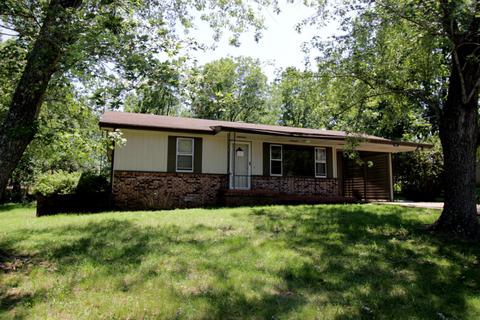 222 Division St, Forsyth, MO 65653 photo 1