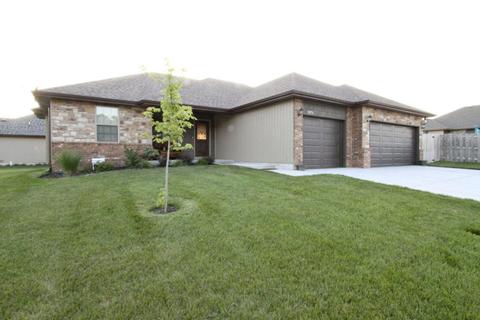 2076 S Thomas Dr, Ozark, MO 65721 photo 1