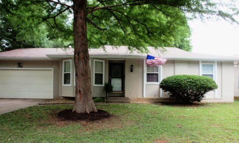 1703 W Broadmoor St, Springfield, MO 65807 photo 1