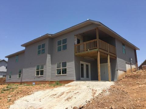 2566 E Keystone Dr, Republic, MO 65738 photo 2