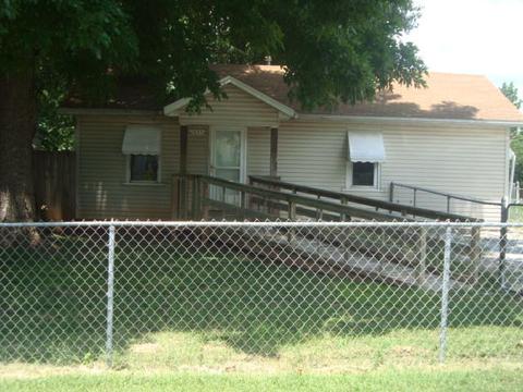 2609 W Lincoln St, Springfield, MO 65806 photo 1
