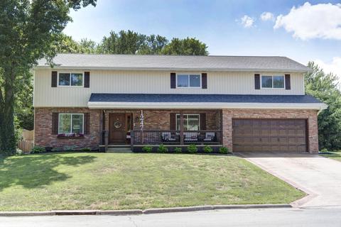 1247 S Greentree Ave, Springfield, MO 65809 photo 1