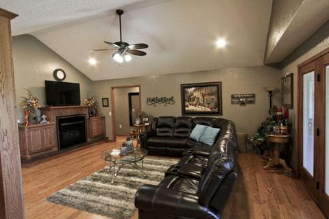 1308 E 477th Rd, Bolivar, MO 65613 photo 18