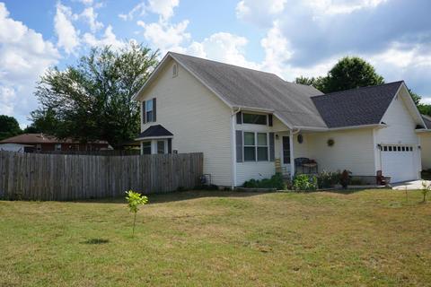 1814 E Lee St, Republic, MO 65738 photo 1