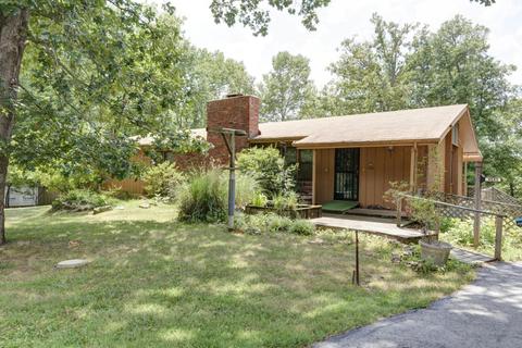 4643 S Lakehill Ave, Springfield, MO 65804 photo 1