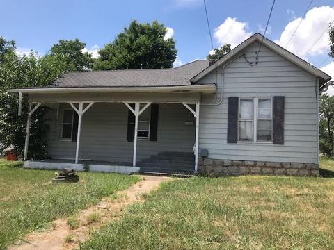 701 S Nettleton Ave, Springfield, MO 65806 photo 1
