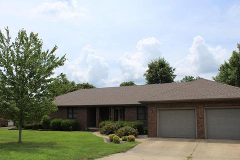 1104 E 15th St, Mountain Grove, MO 65711 photo 1