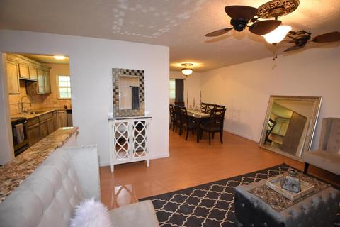 3143 W Winchester Rd, Springfield, MO 65807 photo 2