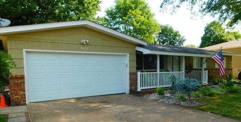 2833 E Portland St, Springfield, MO 65804 photo 1