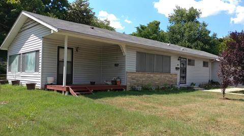 555 S Airwood Ave, Springfield, MO 65802 photo 1