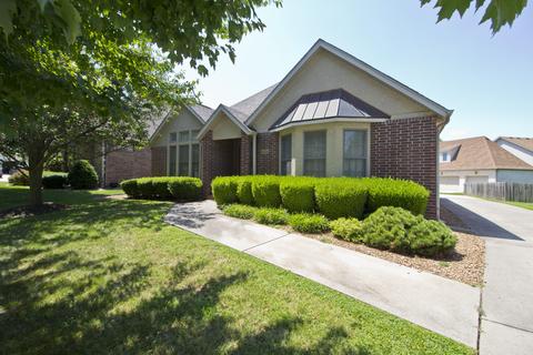 2347 W Dearborn St, Springfield, MO 65807 photo 1