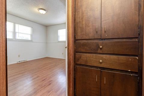1241 N Hillcrest Ave, Springfield, MO 65802 photo 12