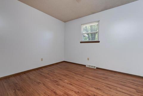 1241 N Hillcrest Ave, Springfield, MO 65802 photo 8