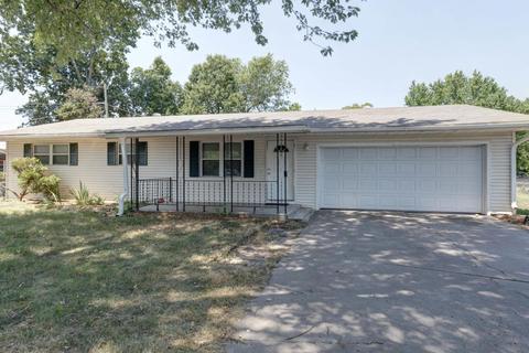 1241 N Hillcrest Ave, Springfield, MO 65802 photo 1